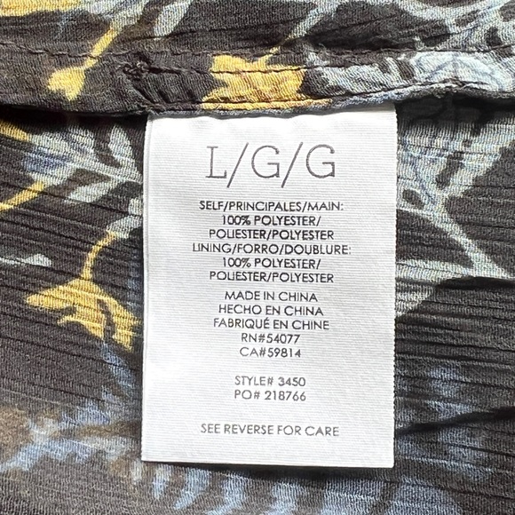 Cabi Sleeveless Blouse - Picture 6 of 12